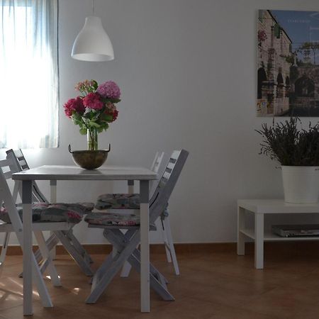 Apartments Roza Medulin Exterior photo