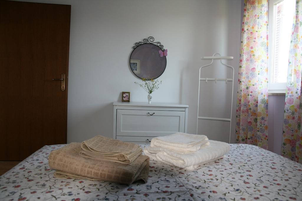 Apartments Roza Medulin Room photo