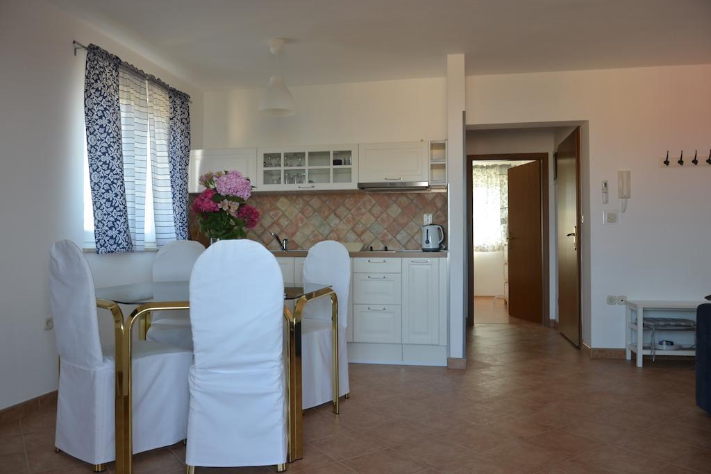 Apartments Roza Medulin Room photo