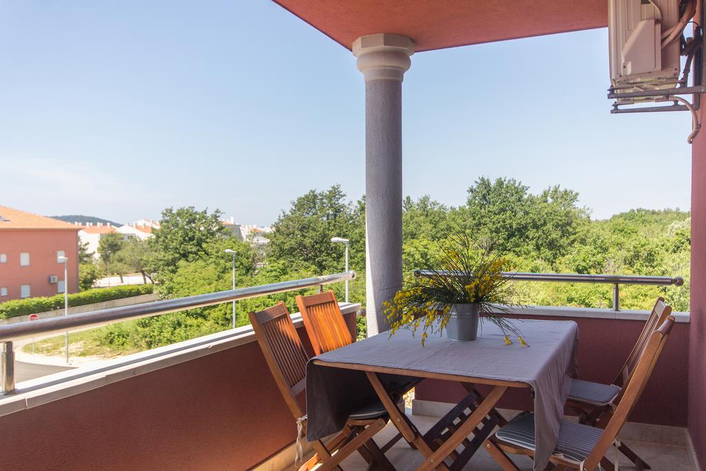 Apartments Roza Medulin Exterior photo