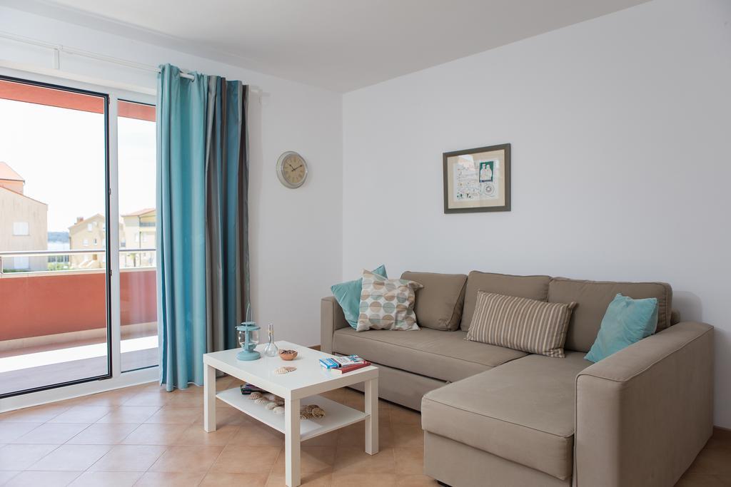 Apartments Roza Medulin Exterior photo